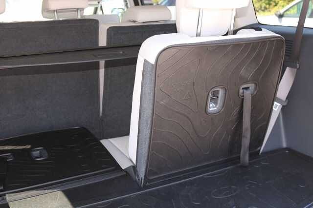 Hyundai Santa Fe 1.6 h T-GDi Premium Auto Euro 6 (s/s) 5dr (7Seat)