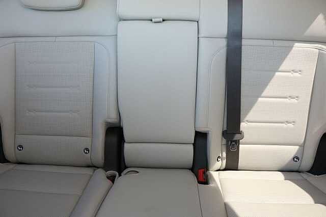 Hyundai Santa Fe 1.6 h T-GDi Premium Auto Euro 6 (s/s) 5dr (7Seat)