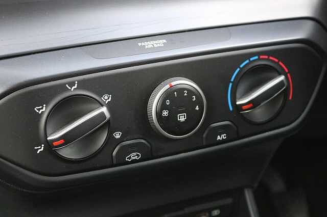 Hyundai i20 1.0 T-GDi MHEV SE Connect Euro 6 (s/s) 5dr