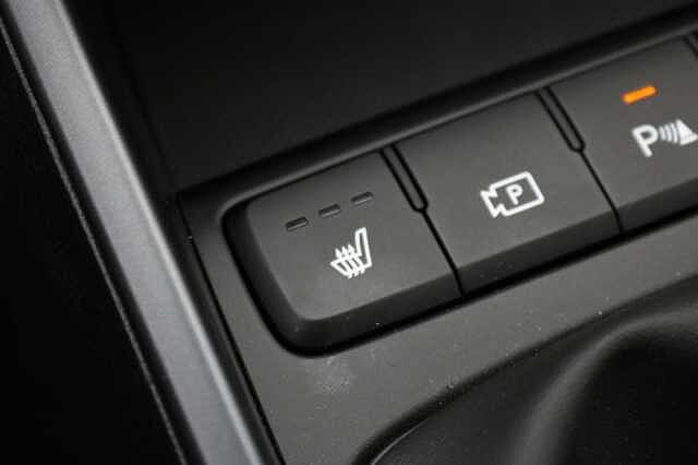 Hyundai BAYON 1.0 T-GDi Premium Euro 6 (s/s) 5dr