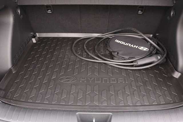 Hyundai KONA 48.4kWh Advance Auto 5dr