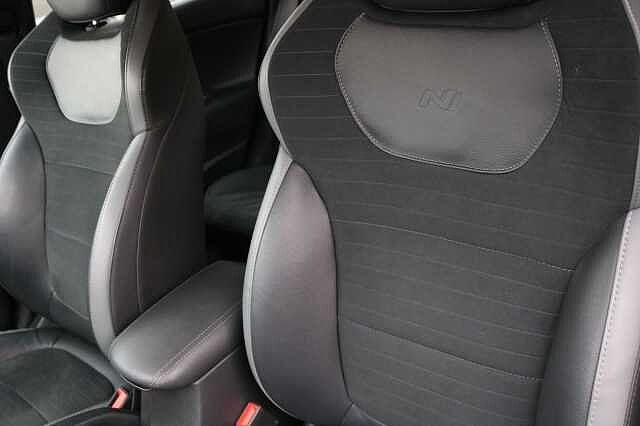 Hyundai i30 1.4 T-GDi N Line + Fastback DCT Euro 6 (s/s) 5dr