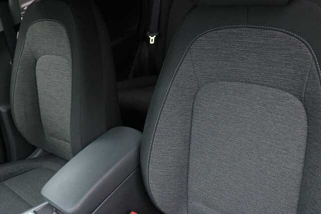 Hyundai KONA 64kWh Premium Auto 5dr (7kW Charger)