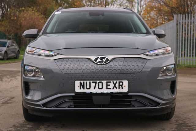 Hyundai KONA 64kWh Premium Auto 5dr (7kW Charger)