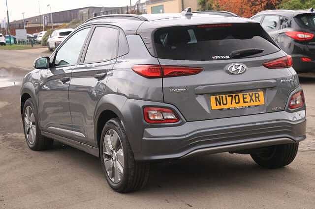 Hyundai KONA 64kWh Premium Auto 5dr (7kW Charger)