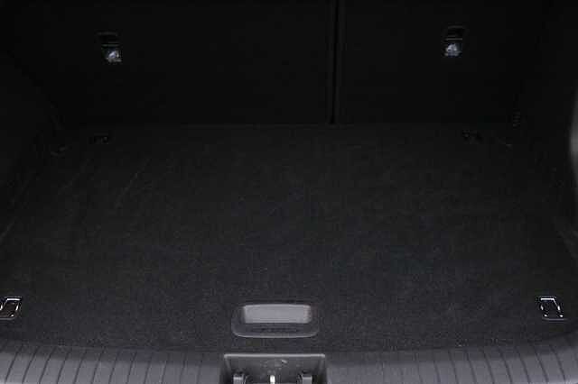 Hyundai KONA 64kWh Premium Auto 5dr (7kW Charger)
