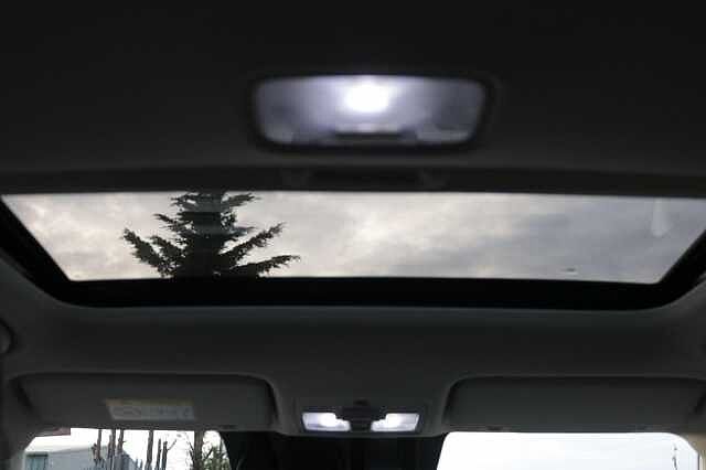 Hyundai INSTER Long Range 49kWh Cross Auto 5dr