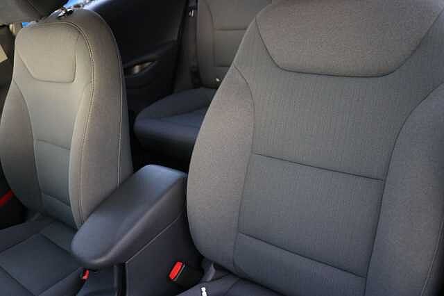 Hyundai IONIQ 1.6 h-GDi Premium DCT Euro 6 (s/s) 5dr