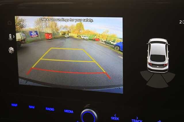 Hyundai IONIQ 1.6 h-GDi Premium DCT Euro 6 (s/s) 5dr