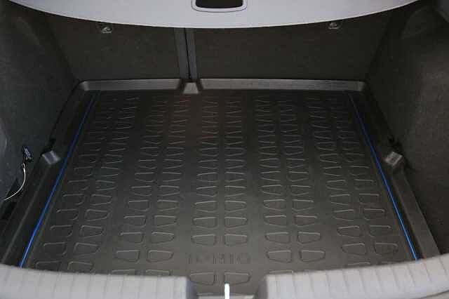 Hyundai IONIQ 1.6 h-GDi Premium DCT Euro 6 (s/s) 5dr