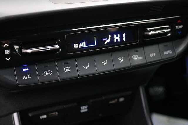 Hyundai i20 1.0 T-GDi MHEV Premium Euro 6 (s/s) 5dr