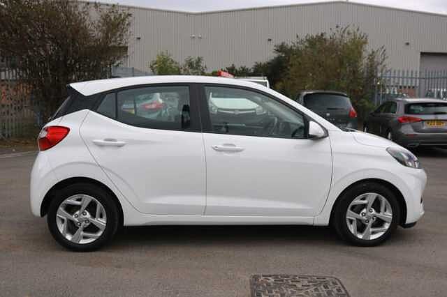 Hyundai i10 1.0 SE Connect Euro 6 (s/s) 5dr