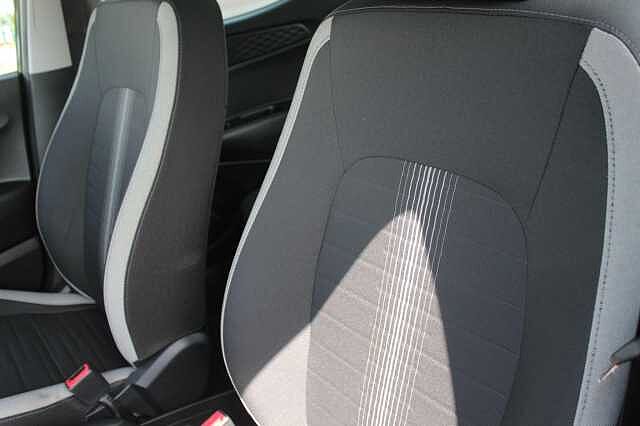 Hyundai i10 1.2 MPi SE Connect 5dr