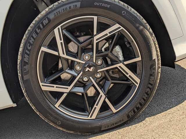 Hyundai TUCSON 1.6T Hybrid N Line 5dr Auto
