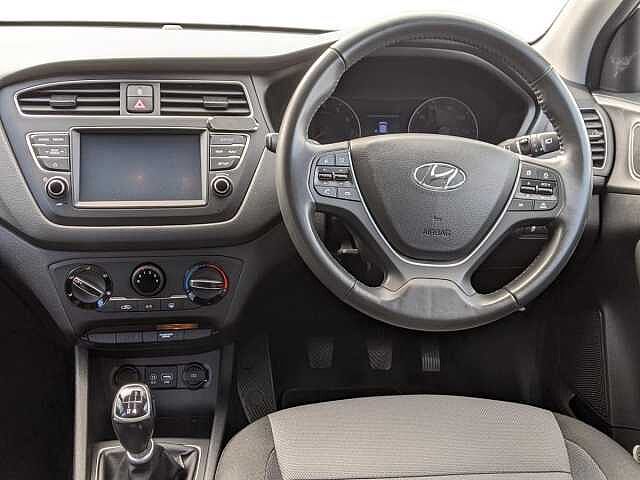 Hyundai i20 1.0 T-GDi Play 5dr